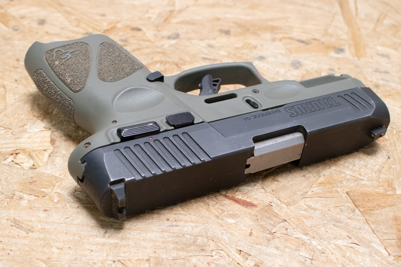 TAURUS G3C 9mm Police Trade-In Pistol with Green Frame (Magazine Not Included)